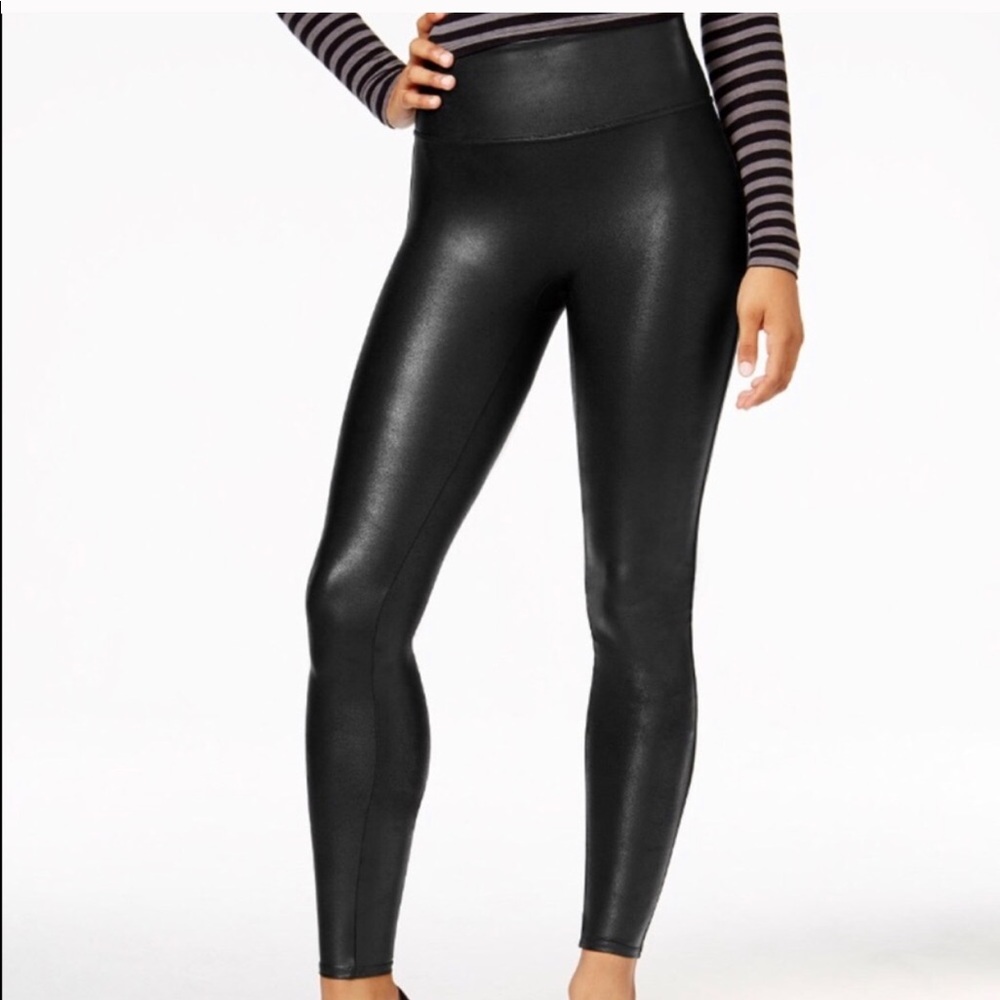 Spans Faux Leather Leggings L